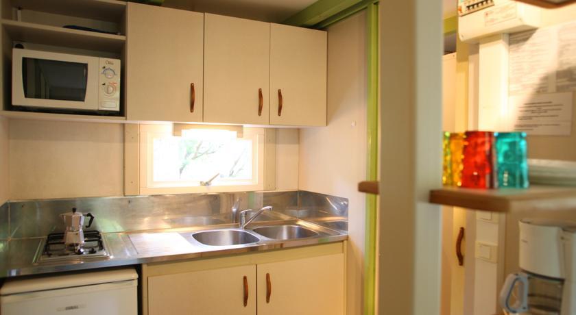 Camping Bella Vista Calvi  Rum bild